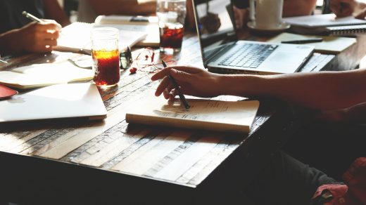 Who's Presently Having to pay for Web Advertising?